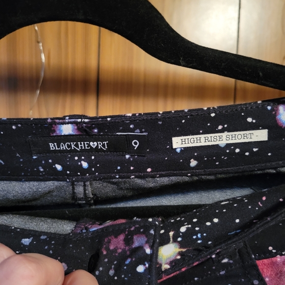 Galaxy Shorts - Picture 3 of 3